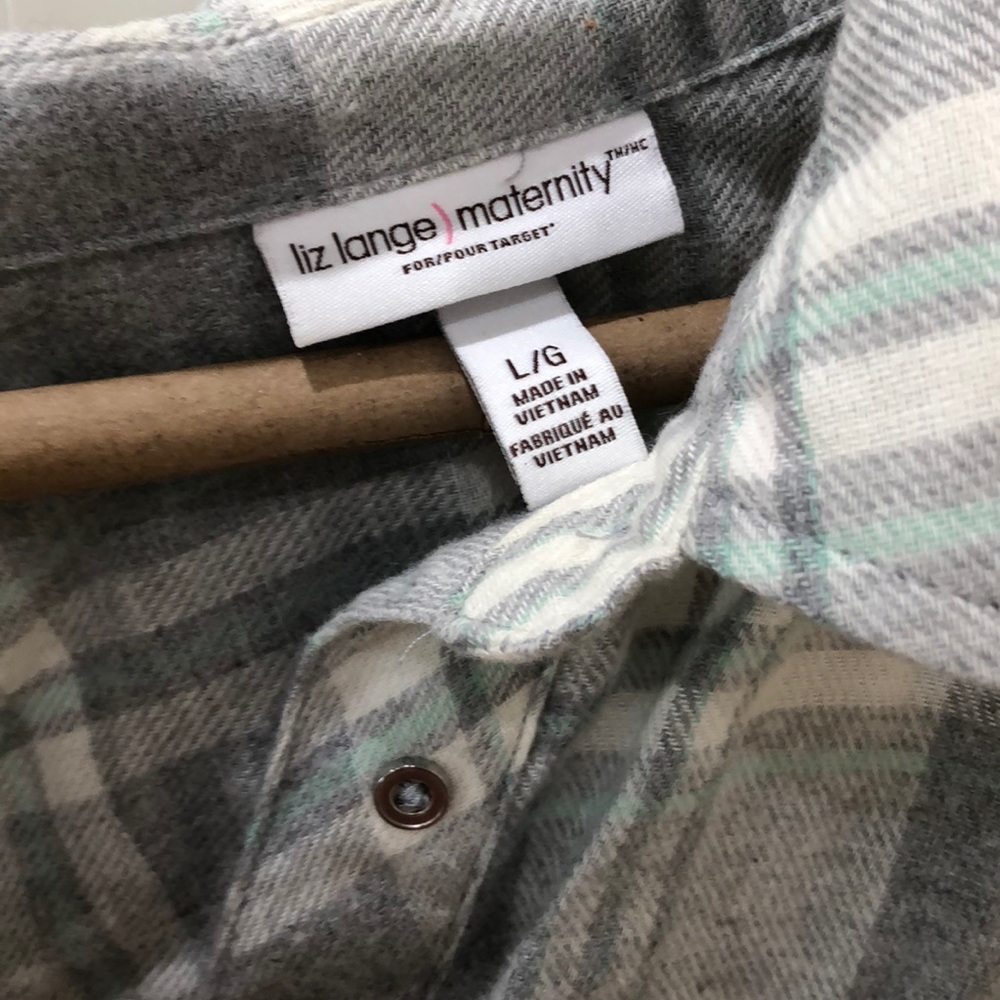 Maternity blouse - Picture 2 of 4